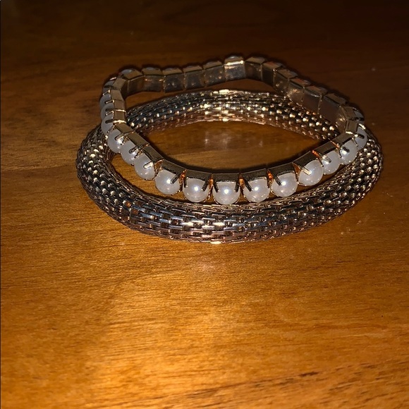 Bracelets - Picture 3 of 3